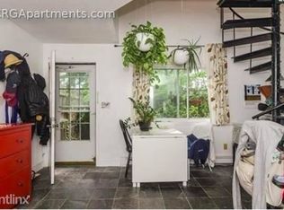 167 Erie St #A, Cambridge, MA 02139