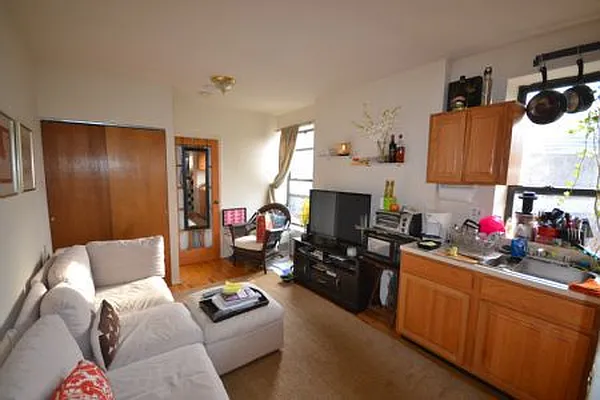 Rented by ArdorNY | media 8