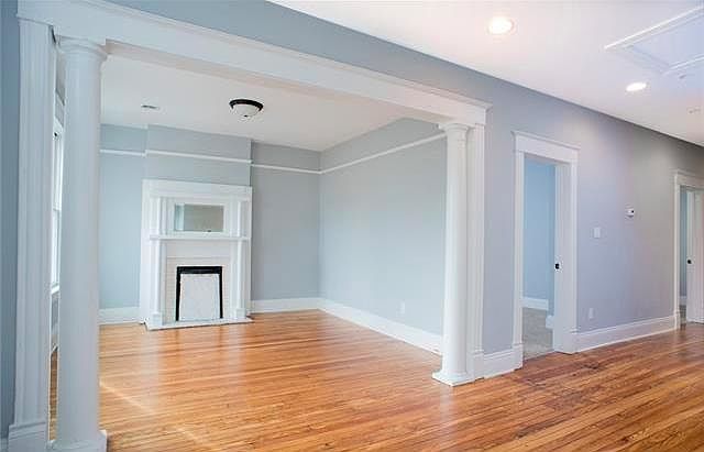 1st image of 3305 E Marshall St #B