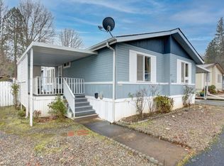 22071 Highway 62, Shady Cove, OR 97539