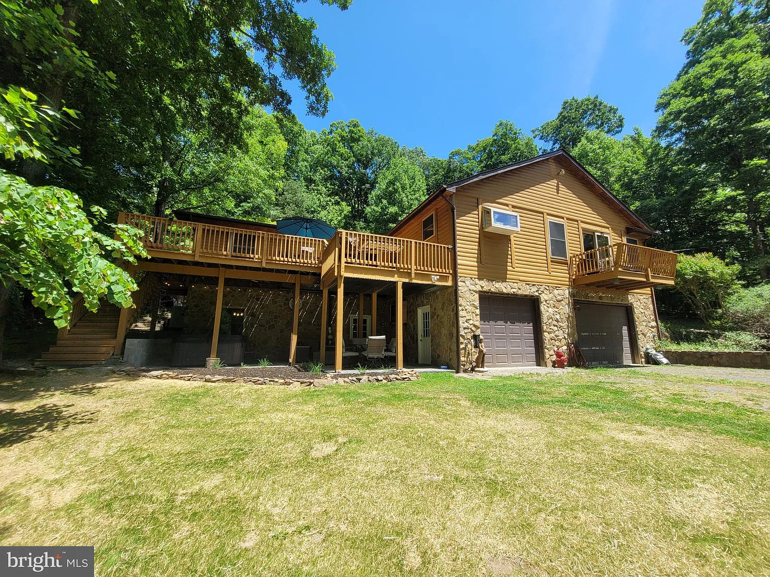 336 Gorham Ln photo 1