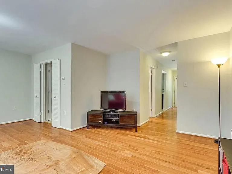 5861 Kara Pl — Photo 16