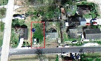 5th image of 1305 4th St