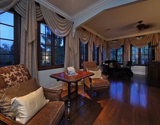 5th image of 1903 Lincoln Dr