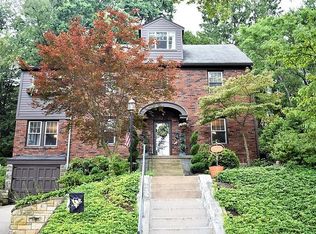 210 Inglewood Dr, Pittsburgh, PA 15228