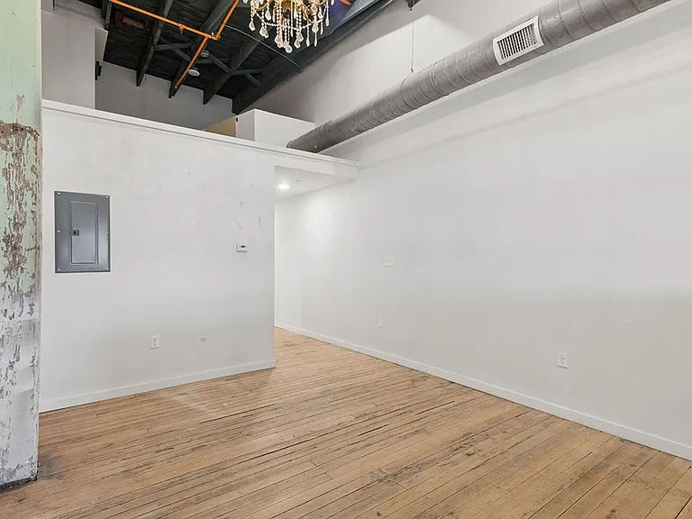 Brand new apartments in downtown Springfield! — Photo 14