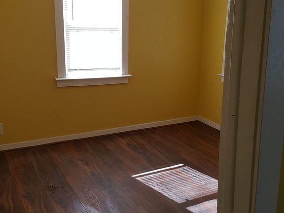 5th image of 1243 W 25th St