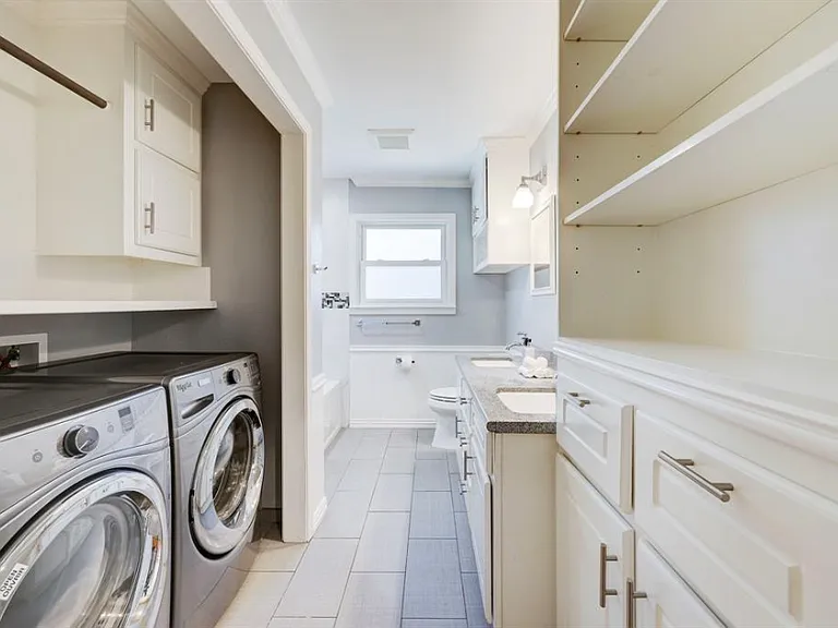4002 Merrick St — Photo 19