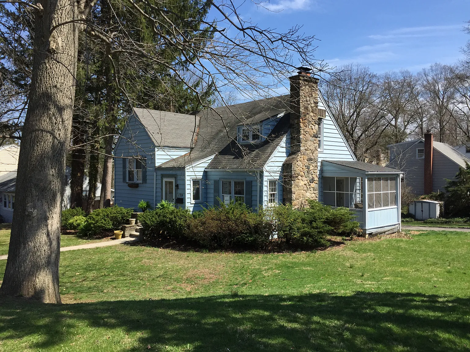 139 Haviland Ln photo 1