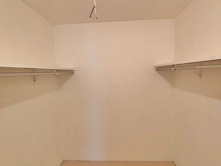 1150 Golden Cir #501 — Photo 16