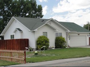 1249 Wagonwheel Dr, Blackfoot, ID 83221