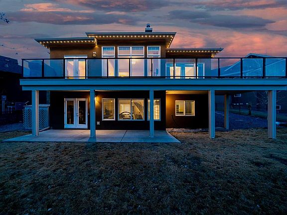 2nd image of 20 W Ranchers Grn