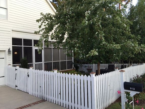 4th image of 113 Central Park Ln