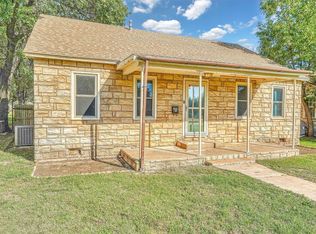304 N Washington St, Hobart, OK 73651