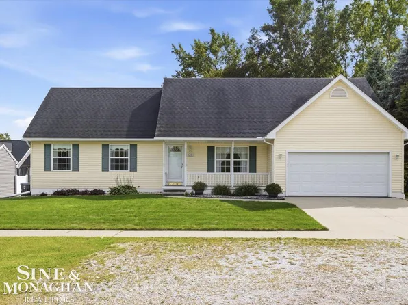 4281 Ravenswood Rd, Marysville, MI 48040