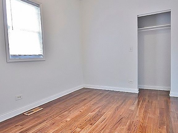 5th image of 4820 W Superior St #1