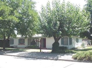 1290 Wallis Ave, Gustine, CA 95322