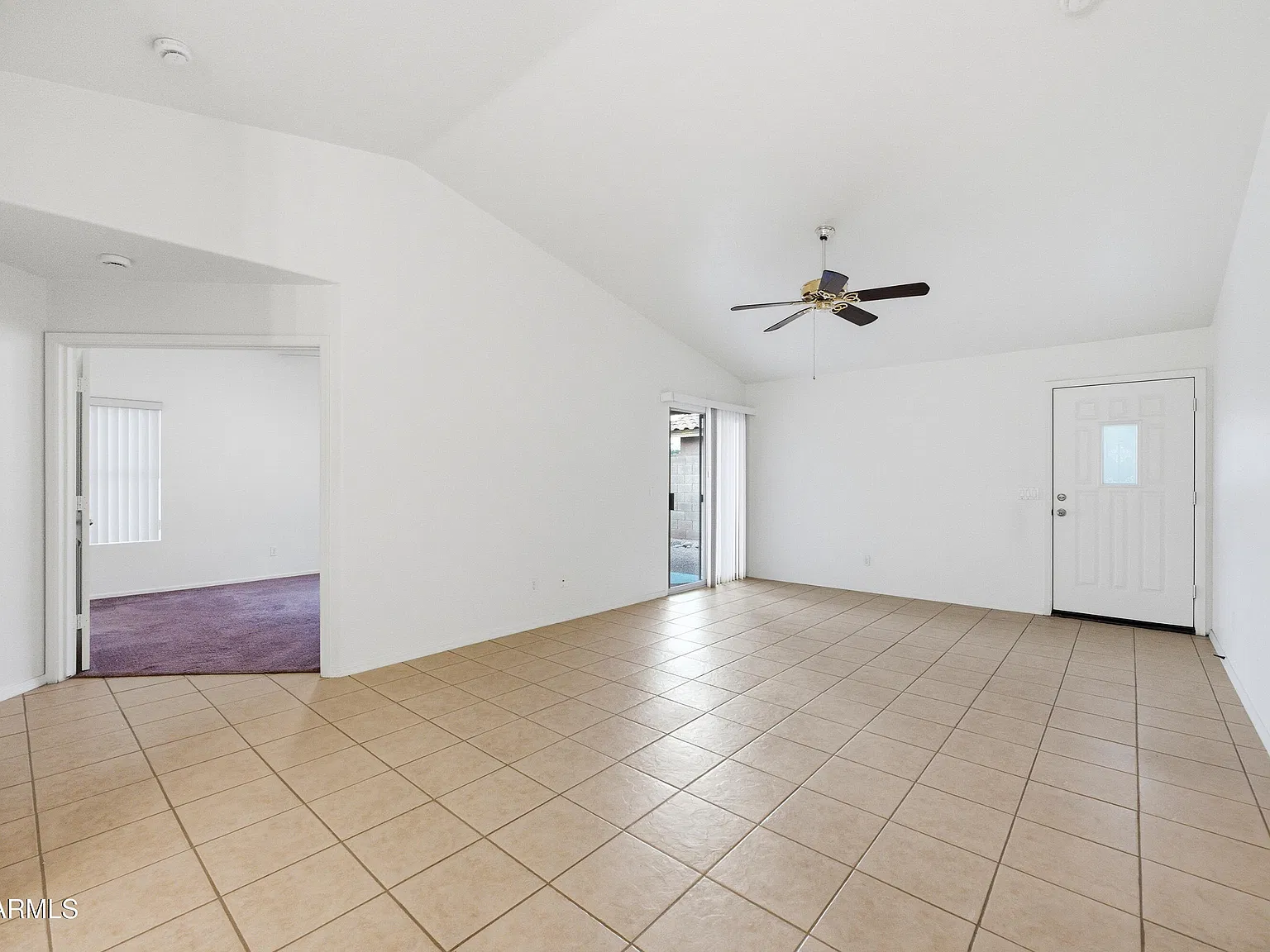 3 bed, 2.0 bath, 1283 sqft, $1,995 — Photo 3