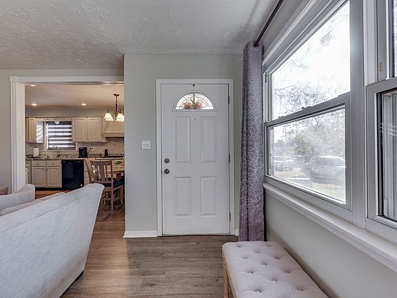 5th image of 4221 Weaver Ave