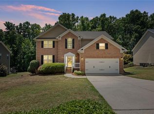 3316 Dairy Point Dr, High Point, NC 27265