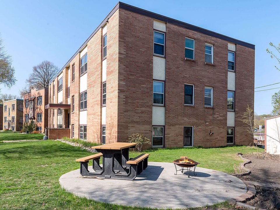 1st image of 2760 Xerxes Ave S APT 101
