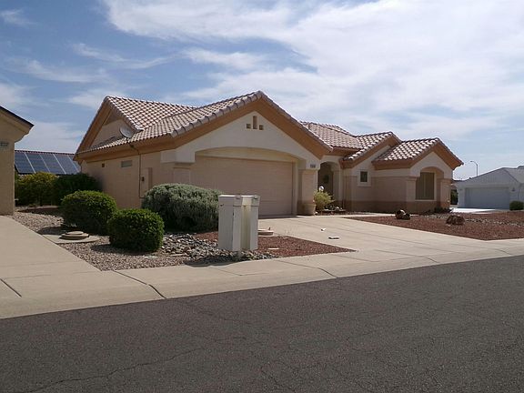 3rd image of 14640 W Buttonwood Dr