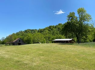 450 Pete White Rd, Lawrenceburg, TN 38464