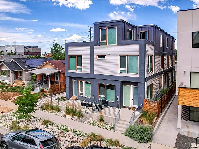 3832 Jason St #5 — Photo 1