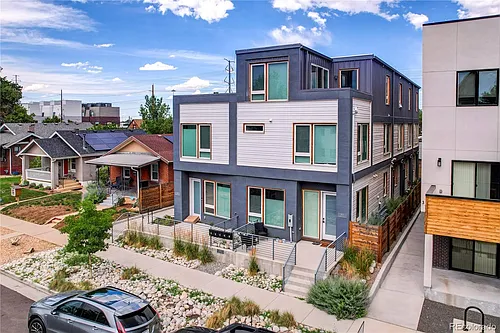 3832 Jason St Photo 1