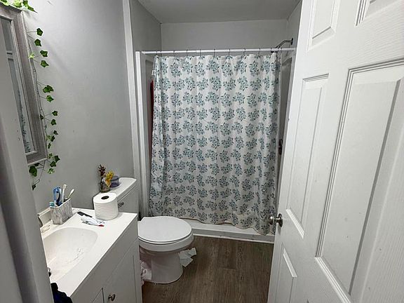 4th image of 1610 Angier Ave