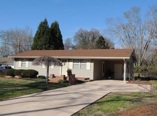 8645 Fox Lonas Rd, Knoxville, TN 37923