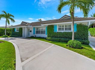 136 Worth Ct S, West Palm Beach, FL 33405