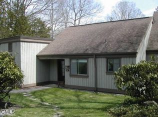 55 Heritage Rd #A, Southbury, CT 06488