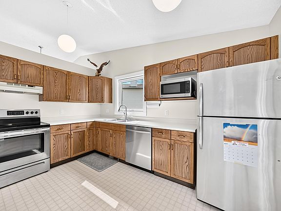 3rd image of 2404 37th St NW