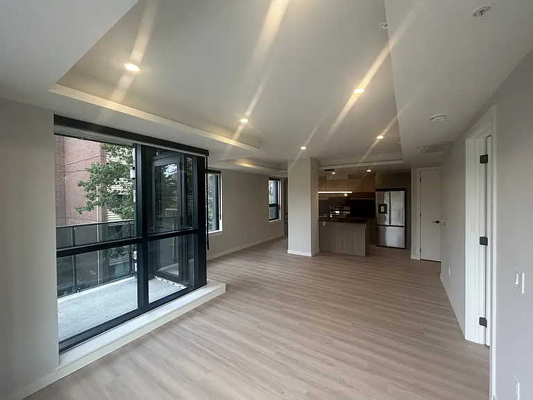 5616 South St #810 — Photo 6