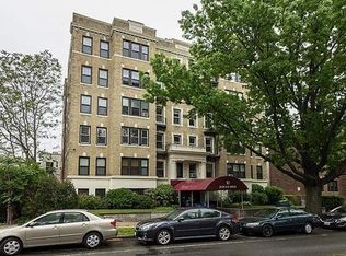 10 Jamaicaway APT 18, Boston, MA 02130