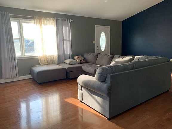 4th image of 38908 Captains Ln