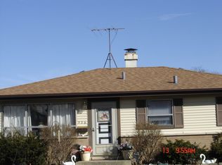 526 W Natalie Ln, Addison, IL 60101