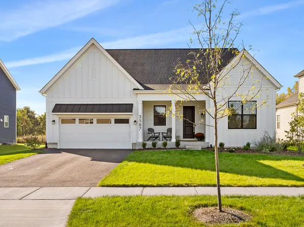 3587 Doral Dr, Elgin, IL 60124