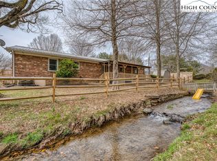 374 Brook Ln, West Jefferson, NC 28694