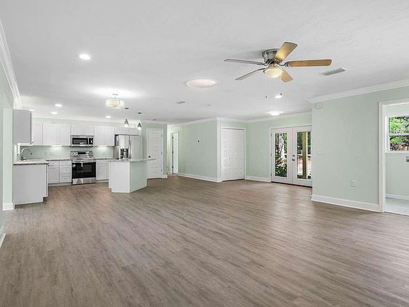 5th image of 294 SE Mulberry Pl
