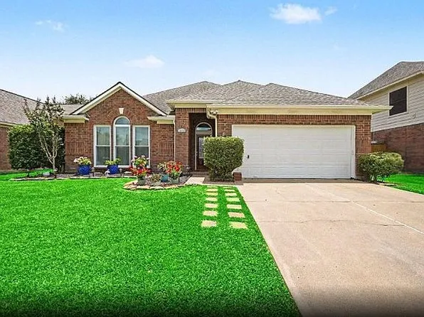 18179 Holly Forest Dr, Houston, TX 77084