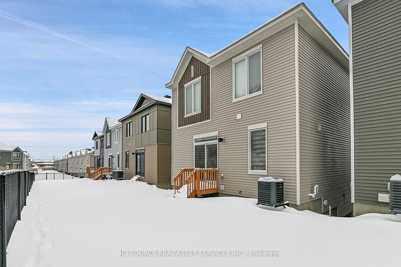 Ottawa House for rent - 3 Bedrooms — photo 32