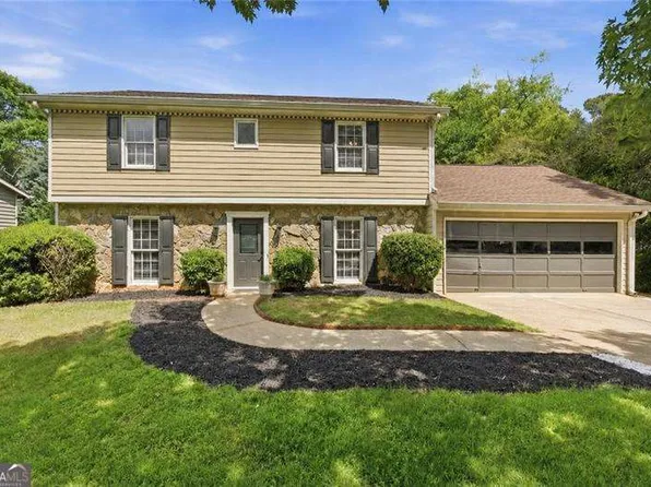 230 Truehedge Trce, Roswell, GA 30076