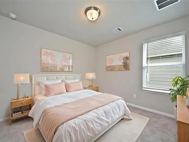 1015 Modesto Dr — Photo 31