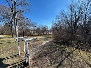 0 Park St, Cisne, IL