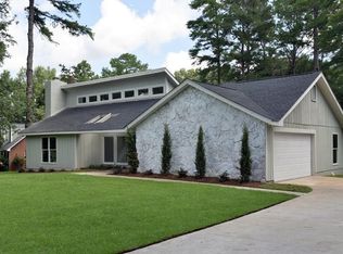 2304 W Alberson Dr, Albany, GA 31721