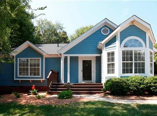12702 Sulgrave Dr, Huntersville, NC 28078