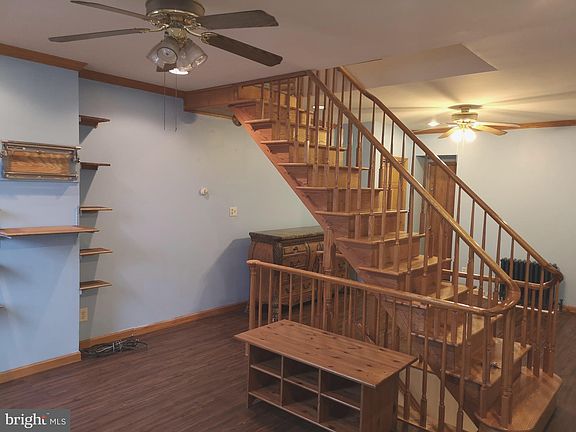 2nd image of 462 Parker Ave