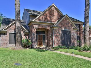 17318 Shadow Valley Dr, Spring, TX 77379